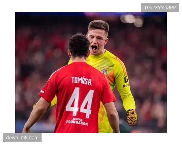 巴萨公布客战本菲卡大名单，多名青年队小将入选